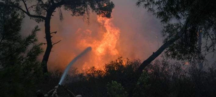 Σε εξέλιξη πυρκαγιά στις Σέρρες